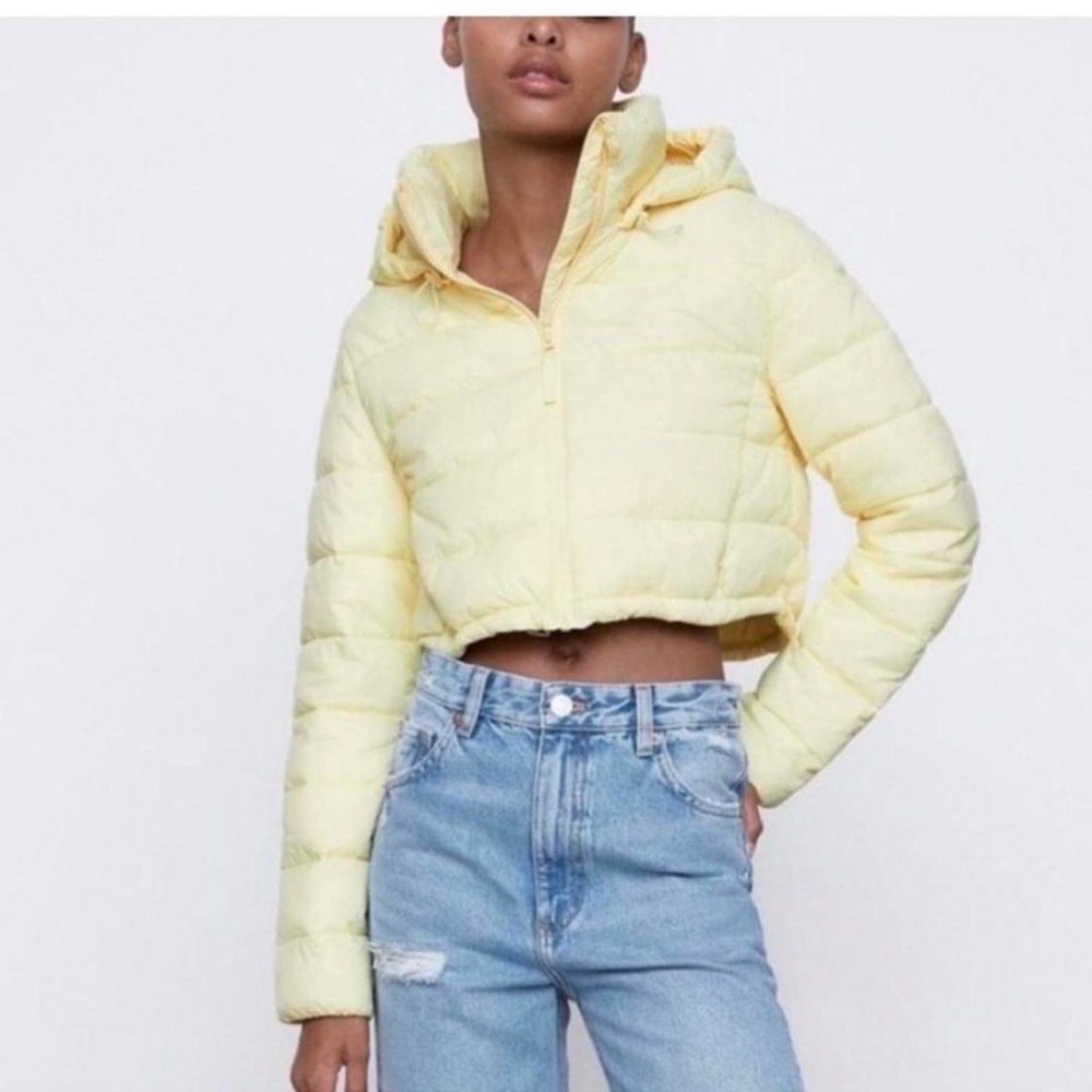 Zara Light Yellow Cropped Puffer Jacket